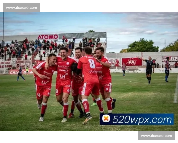 赛事直播中心全景直击全球体育精彩瞬间与热点赛事实时追踪新平台 - 副本 - 副本 - 副本 - 副本 (2)