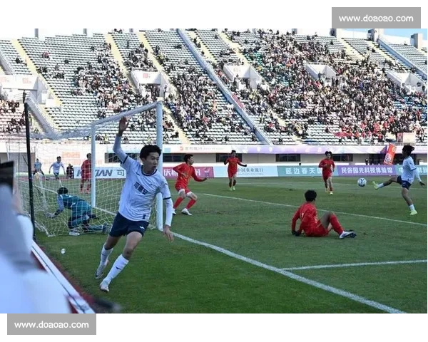 赛事直播中心全景直击全球体育精彩瞬间与热点赛事实时追踪新平台 - 副本 - 副本 (5) 赛事直播中心全景直击全球体育精彩瞬间与热点赛事实时追踪新平台 - 副本 - 副本 (5)