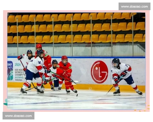 激烈对抗与荣耀角逐:冰球锦标赛全景解析与精彩瞬间回顾 激烈对抗与荣耀角逐:冰球锦标赛全景解析与精彩瞬间回顾