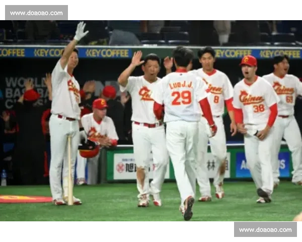 全球棒球盛事聚焦:顶尖强队激战世界赛场荣耀争锋 - 副本 全球棒球盛事聚焦:顶尖强队激战世界赛场荣耀争锋 - 副本