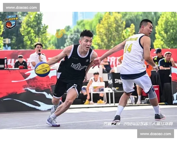 激烈对决篮球半决赛精彩瞬间全程回顾与战术解析 - 副本 (3)