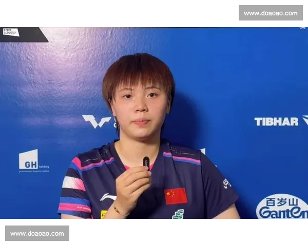 激烈角逐乒乓球赛场新星崭露头角精彩瞬间展现运动员非凡技艺 - 副本